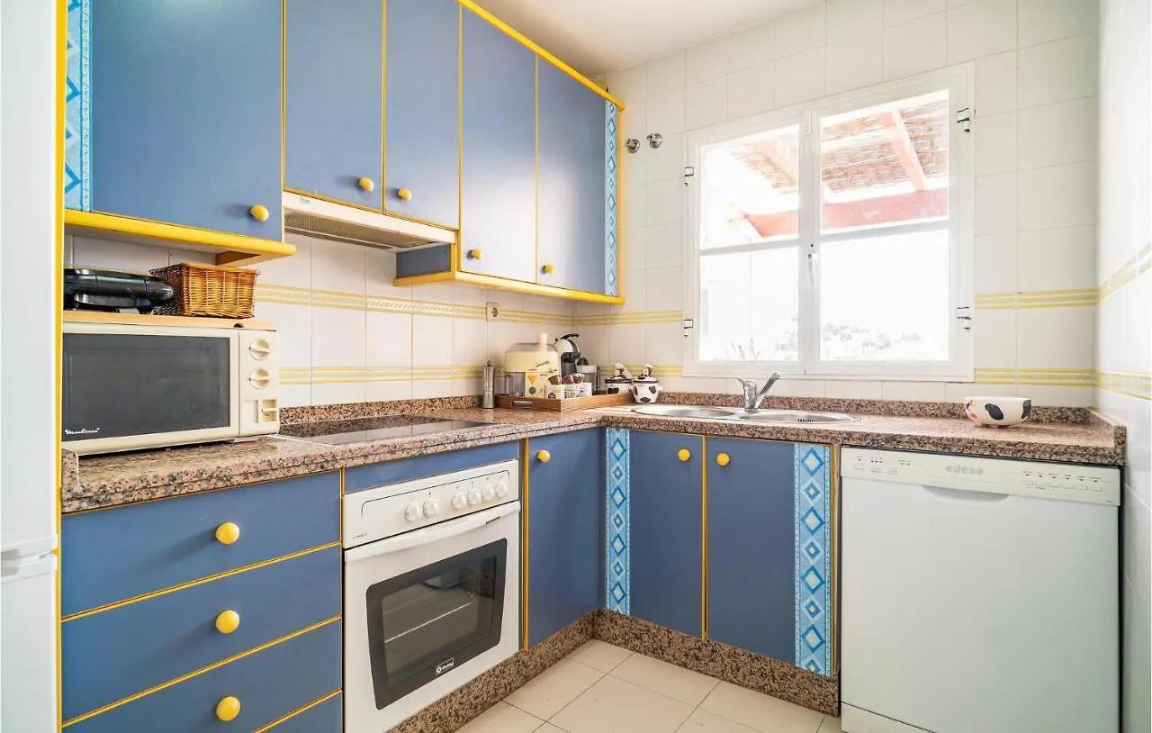 2 Bedroom Gorgeous Apartment In Malaga 0*,